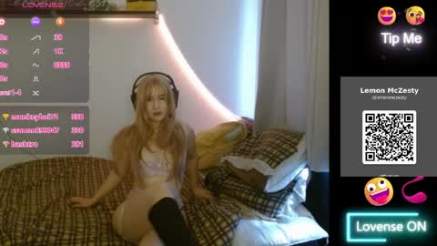 lemonmczesty online show from May 6, 10:41 am