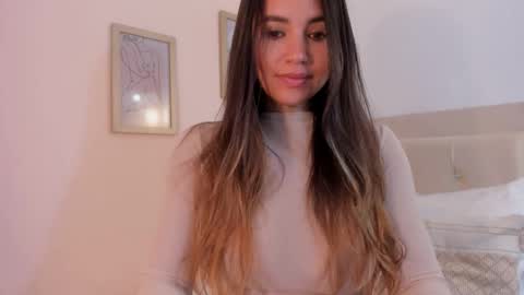 Snapshot of lena_luthor chatting on September 27, 7:04 am lena_luthor online show from September 27, 7:04 am
