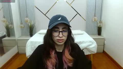 Lena online show from October 14, 8:33 pm