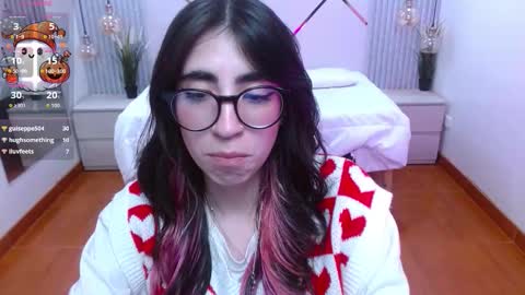 Lena online show from October 17, 9:18 pm