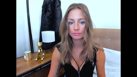 lena_sexi online show from September 25, 7:07 am