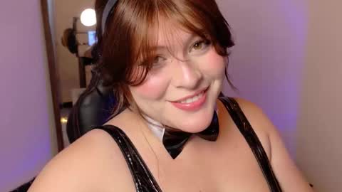 lenaashy online show from October 21, 3:43 am