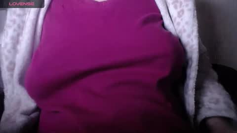 lenagolden online show from February 13, 1:46 pm