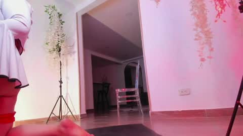 Lenna Kang online show from May 15, 10:45 pm
