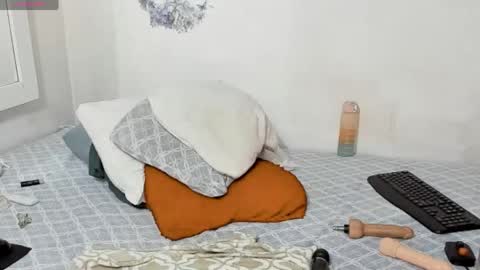 lenz335100 online show from May 16, 12:02 am