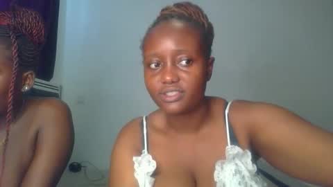 leo_kitty8 online show from April 8, 11:34 am