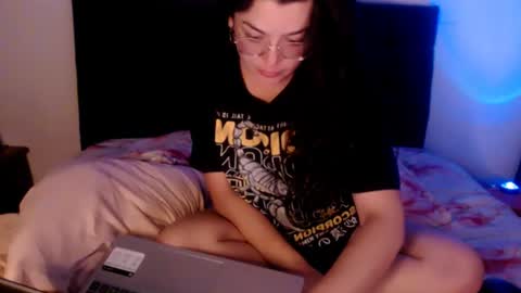 leona_12 online show from July 13, 1:28 am