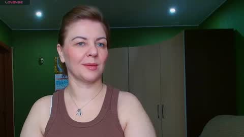 Leona tracie online show from July 15, 2:38 am