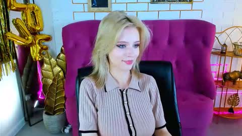 leonastone online show from October 29, 5:15 pm