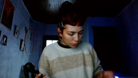 leonela  online show from September 19, 8:41 pm