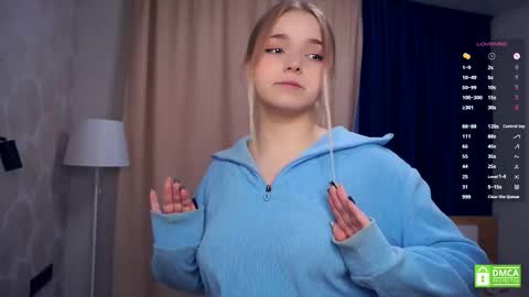 Hello everyone Im Lora Its my first day Were going to have fun together online show from November 21, 5:09 am