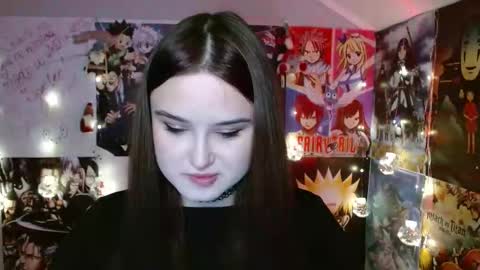 little secret online show from November 3, 7:12 am