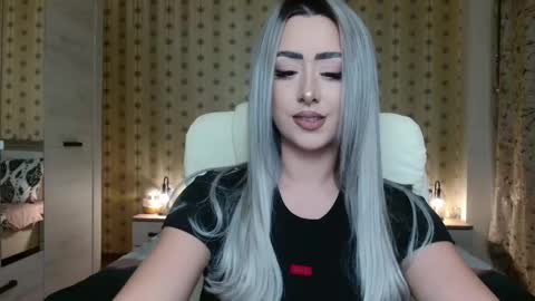 leslie_secret online show from December 9, 8:54 pm