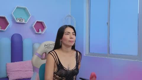 Lesly Palmer  online show from March 28, 11:43 am