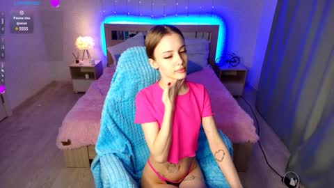 Snapshot of lesyahayes chatting on December 14, 3:15 pm Lesya online show from December 14, 3:15 pm