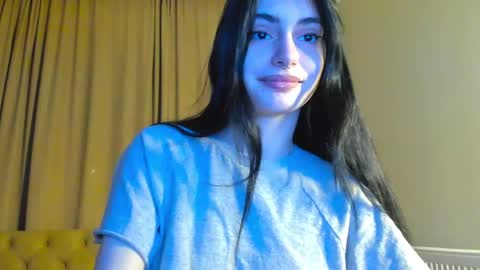 lesyaliss online show from May 26, 8:41 pm