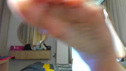 lesyaliss online show from May 14, 10:37 pm