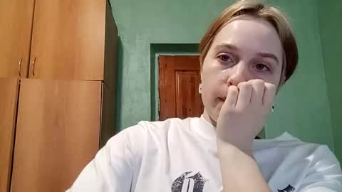 letitiaboteler online show from December 2, 11:12 am