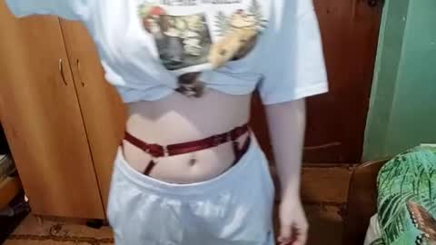 letitiaboteler online show from December 22, 11:02 am