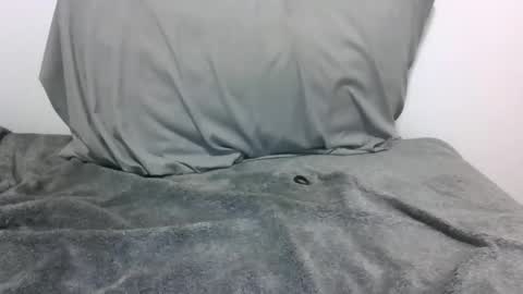 lets_play143 online show from December 20, 6:50 am