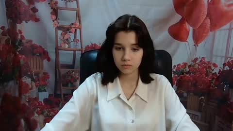 letty_curly online show from May 22, 5:16 am