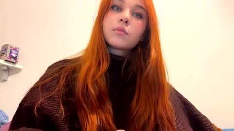 Lola online show from March 3, 7:53 pm