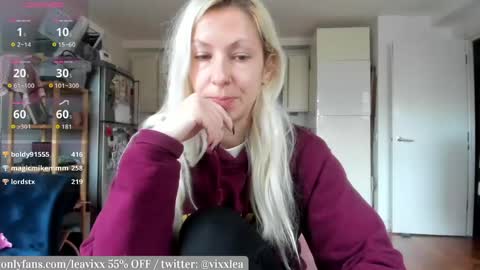 LeaVixx online show from March 8, 1:37 pm