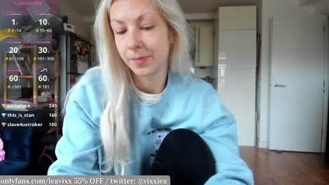 LeaVixx online show from April 11, 7:45 am