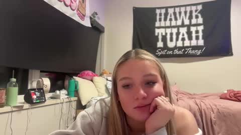 lexisRose online show from February 27, 1:59 am