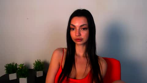 Alexia online show from May 25, 6:07 pm