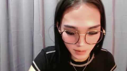 lexibabe_ online show from May 8, 9:34 am