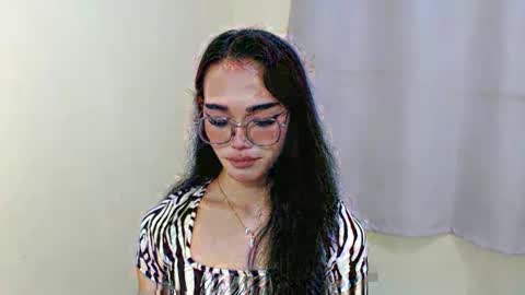 lexibabe_ online show from November 1, 4:55 pm
