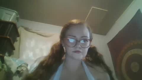 Lexi Eden online show from October 7, 9:30 pm