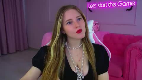 Lexi online show from November 4, 6:18 am