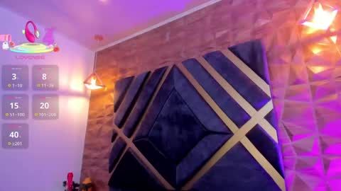 lexivie_ online show from September 22, 11:47 pm