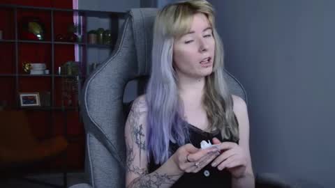 Lexi Wenford NO NUDE GODDESS online show from May 25, 2:43 am