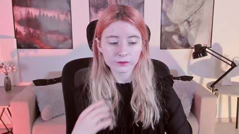 Lexi Wenford NO NUDE GODDESS online show from December 11, 4:18 am
