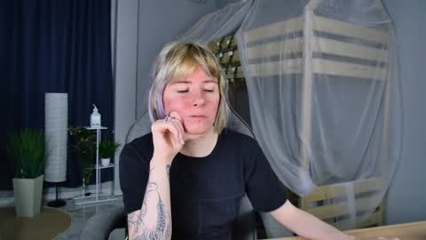 Lexi Wenford NO NUDE GODDESS online show from May 19, 2:29 am
