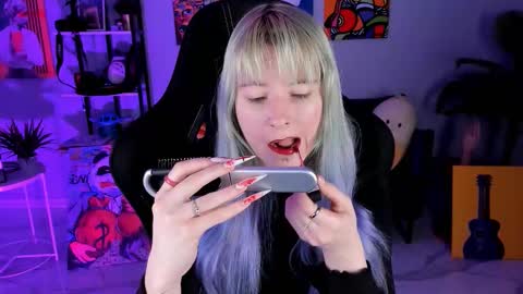 Lexi Wenford NO NUDE GODDESS online show from November 12, 3:15 am