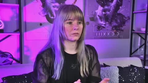 Lexi Wenford NO NUDE GODDESS online show from May 14, 3:12 am