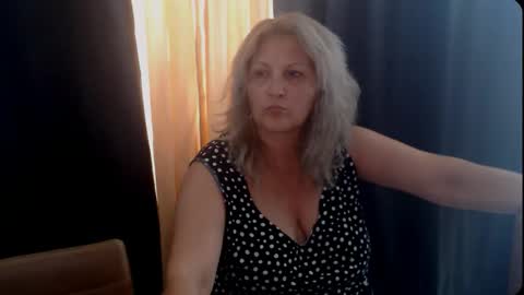 Hannah online show from September 10, 11:21 am