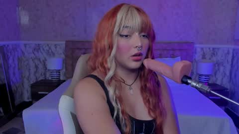 LEXY online show from December 16, 3:18 pm