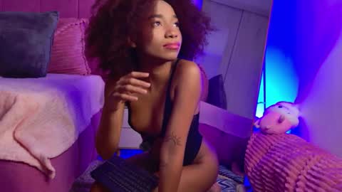 lexyskye online show from May 14, 12:05 am