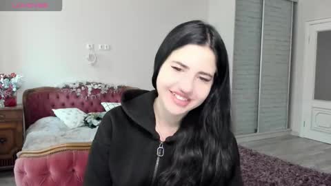 lexyswett online show from December 18, 7:13 am