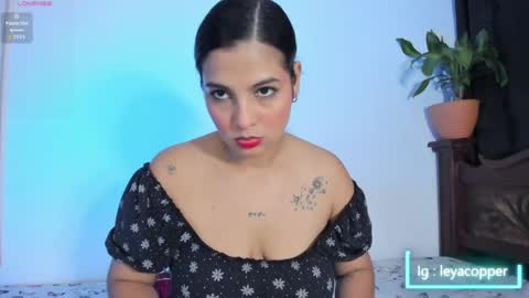 Leya online show from May 4, 11:51 pm