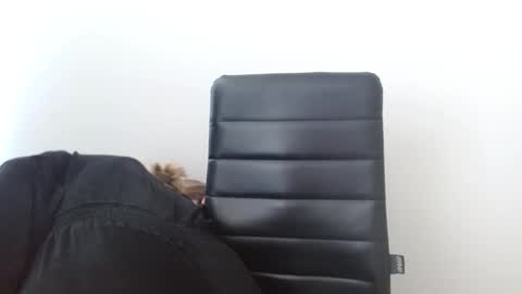 Leyla online show from May 14, 6:52 am