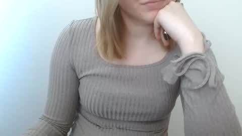 Leyla online show from May 11, 5:42 am
