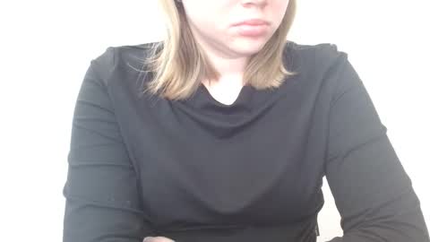 Leyla online show from May 13, 6:19 am