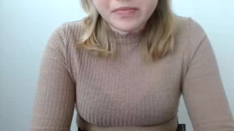 Leyla online show from May 16, 7:22 am