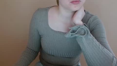 Leyla online show from May 8, 6:27 am